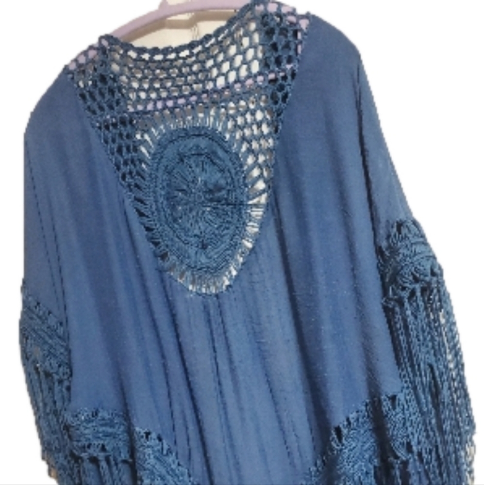 Women's New One size Kimono with crochet àñd fringe detail